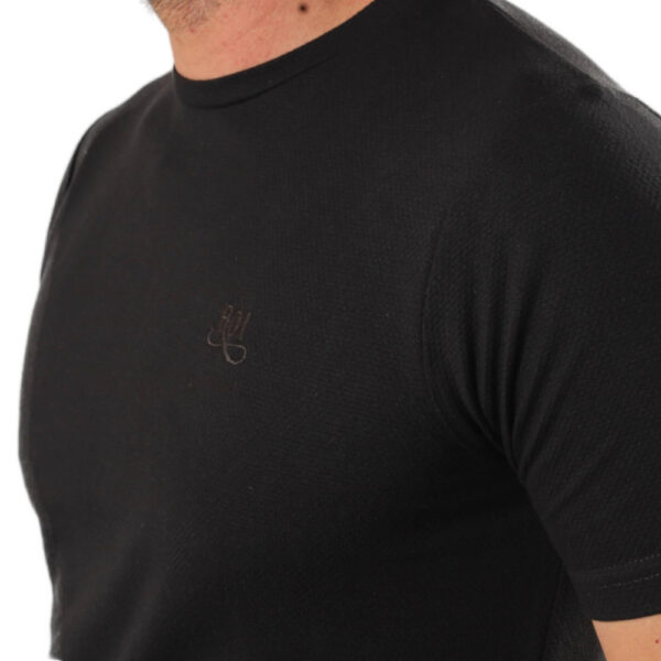 Playera Básica Negra R01 - Imagen 2