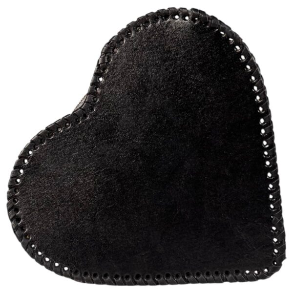 Bolso Corazón Cincelado Mediano Negro