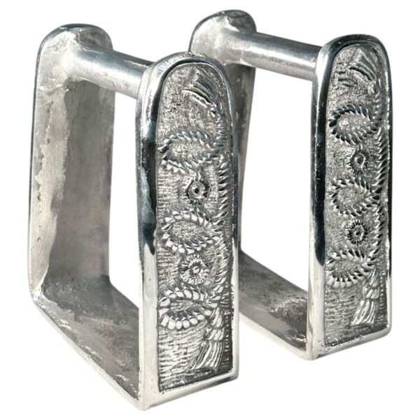 Estribo Charro con Diseños de Soga